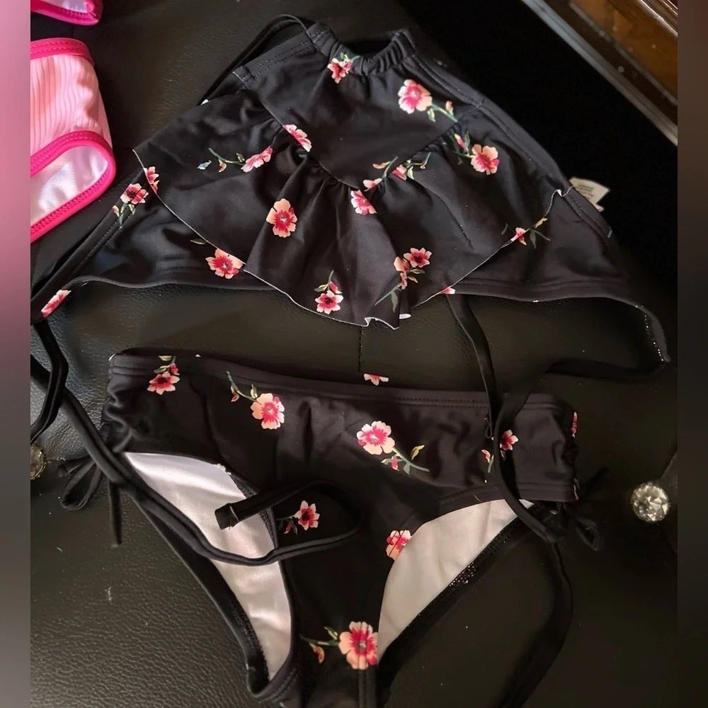 💓🖤NWT- 2 SUPER CUTE LITTLE GIRL BIKINIS  SZ 5&6💓🖤